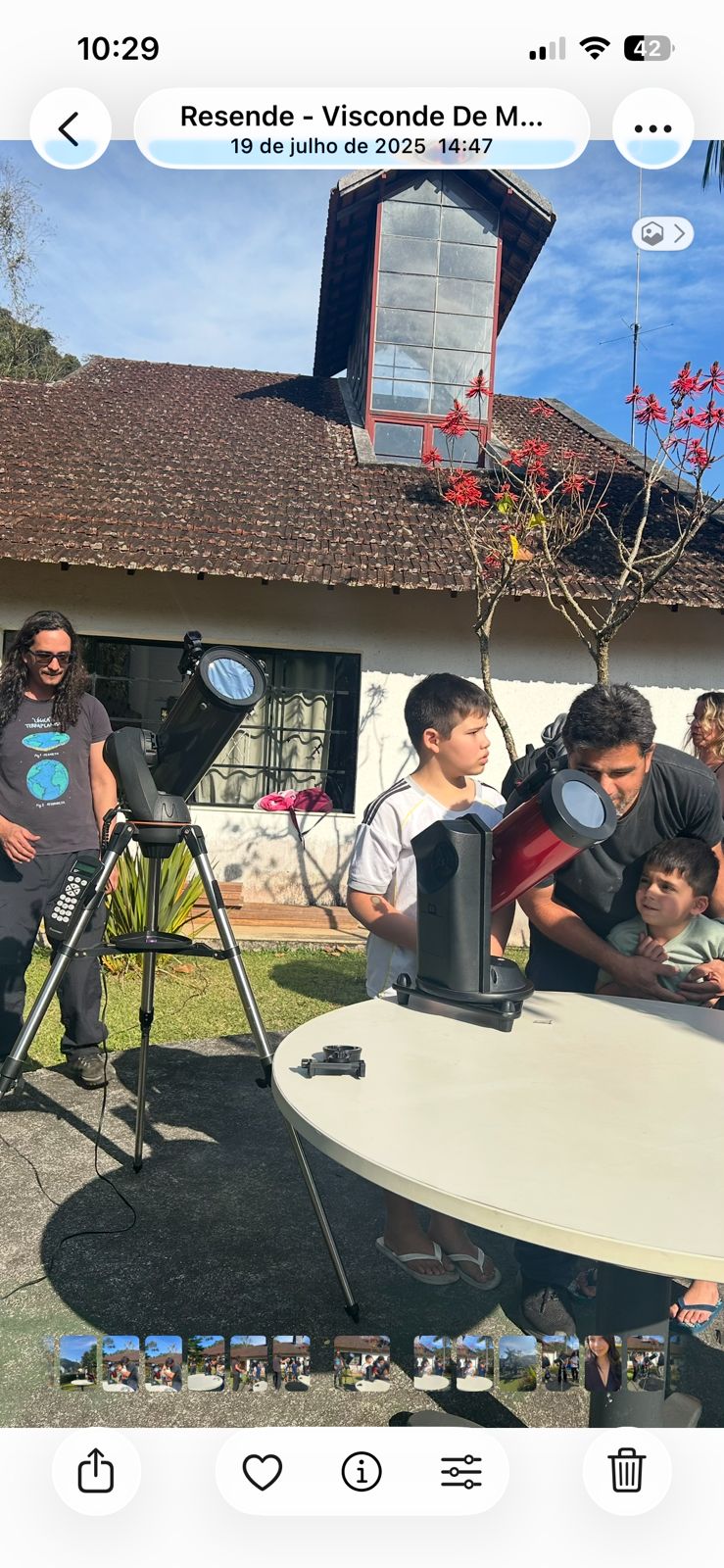 Grupo com telescópio - PEP Mauá